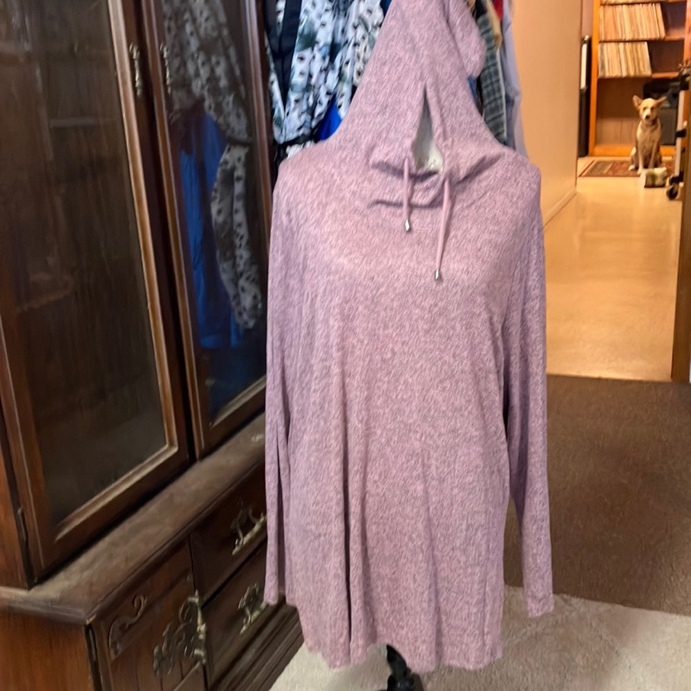 Premise brand hoodie,  color/ pink blush 2XL